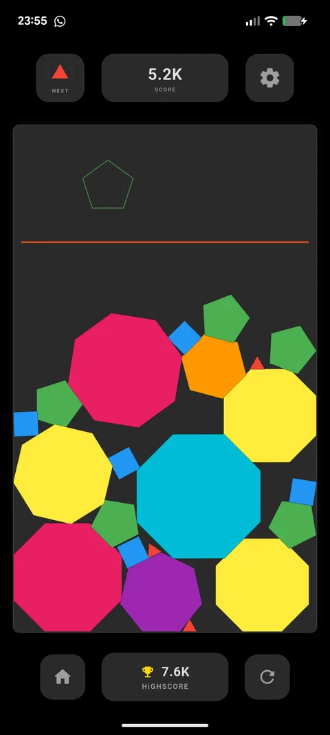 A round of Dropigon with colorful pieces stacking up